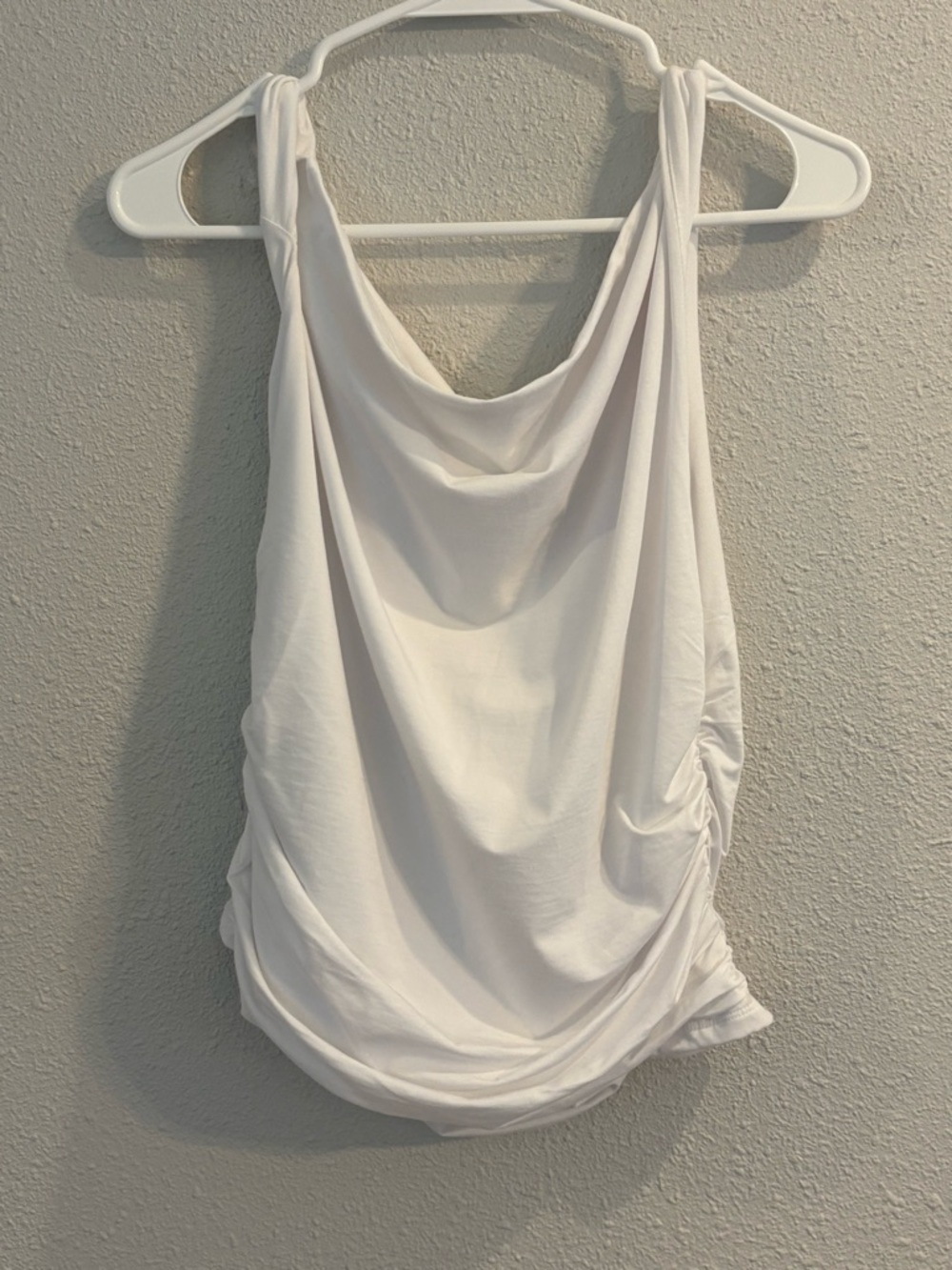 Abercrombie & Fitch Asymmetrical Twist Top One-Shoulder White Tank (size L) - Picture 4 of 7